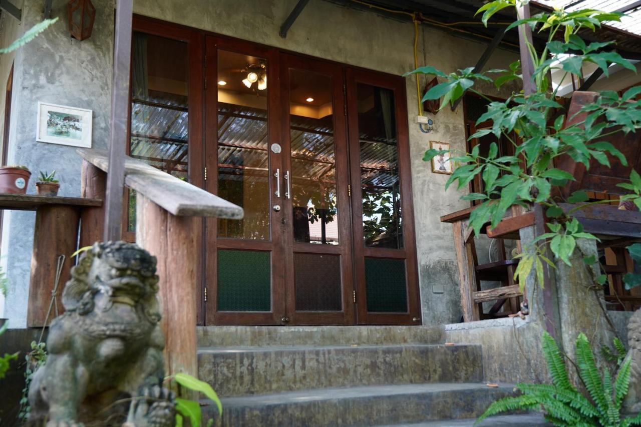 Wanmai House Apartment Chiang Mai Bagian luar foto